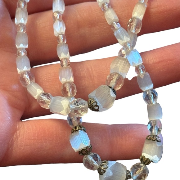 Vintage 1940s Clear CZECH cut crystal double bead necklace - Picture 5 of 5